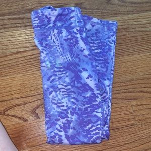 Size 6 Girls Under Armour Leggings